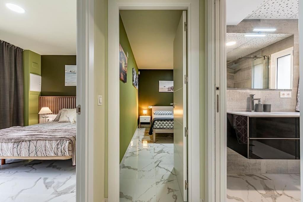 5 Stelle Piscina, Jacuzzi, Wifi - 2 Min Dal Mare Apartment Miami Playa Luaran gambar